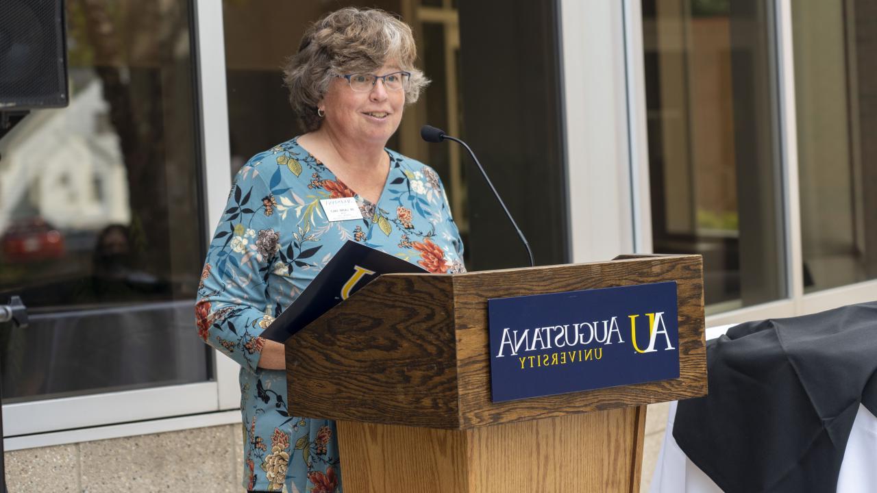 Dean of Sharon Lust School of Education Dr. Laurie Daily